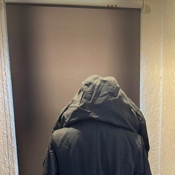 Badgley  Mischka winter coat - Picture 7 of 15